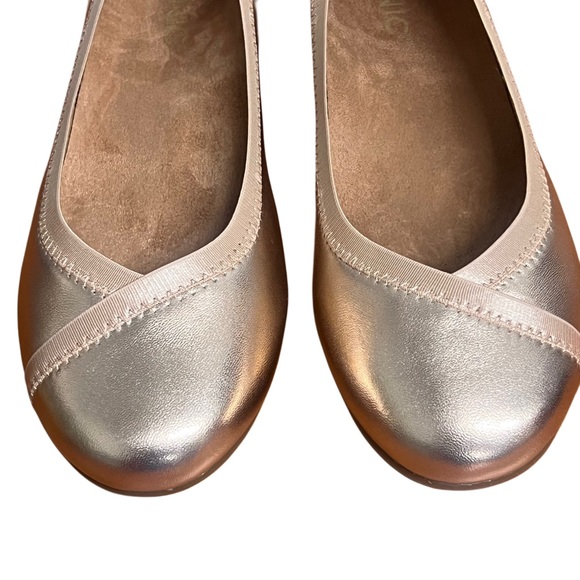 Vionic Spark Caroll Metallic Rose Gold Leather Ballet Flats Size 6.5 - Picture 5 of 13